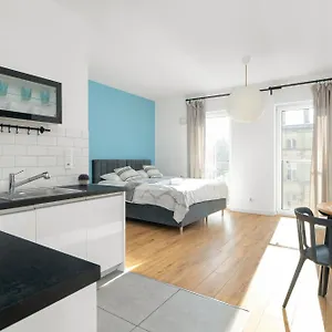 Very Berry - Zwierzyniecka 30 - Check In 24h, Parking, Lift Apartament